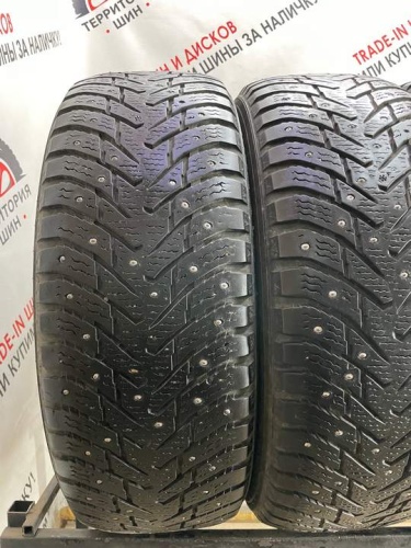 Nokian HKPL8 R16 215/65