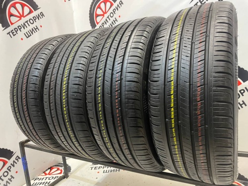 Kumho Solus TA31 215/50/17