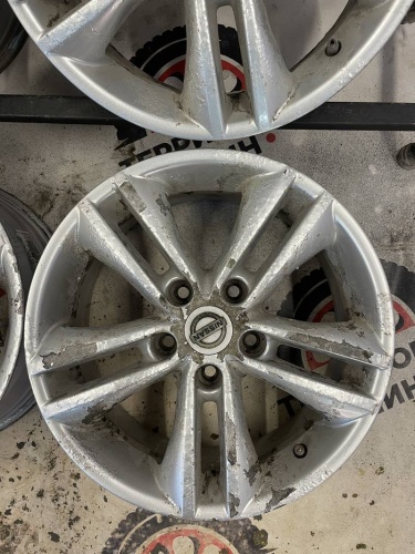 Диски литые Replica Nissan R16 5*114.3 Dia 66.1 J6.5 ET40