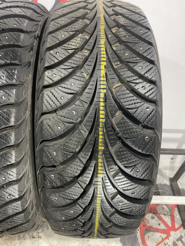 Sava Eskimo Stud R17 225/60