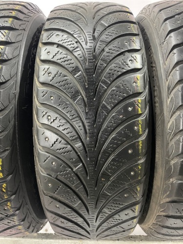 Goodyear UltraGrip Extreme R15 185/65