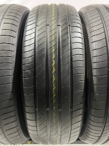 Michelin Primacy 4 R17 215/65