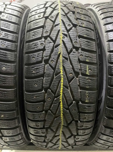 Nokian Tyres Hakkapeliitta 7 R16 205/60