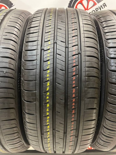 Kumho Solus TA31 215/50/17