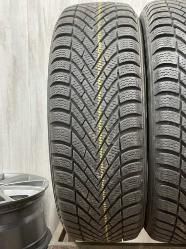 Pirelli Cinturato Winter R16 185/60