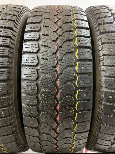 Yokohama Ice guard F700Z R16 225/70