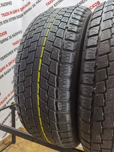 Hankook Nordik iZ R18 235/60