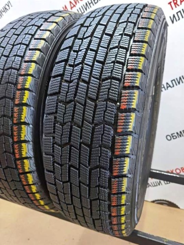 Goodyear UltraGrip Ice Navi Zea R16 205/60