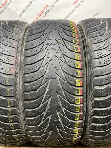 Yokohama Ice Guard Stud iG55 215/55 R17