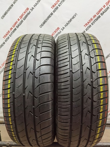Toyo Tranpath mpZ R17 215/50