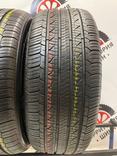 Nexen Npriz AH8 215/50/17