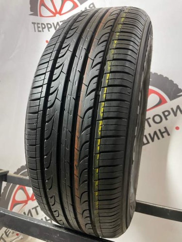 Kumho Solus KH25 R17 205/55