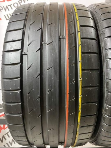 GripmaX Sure Grip Pro Sport R19 245/30