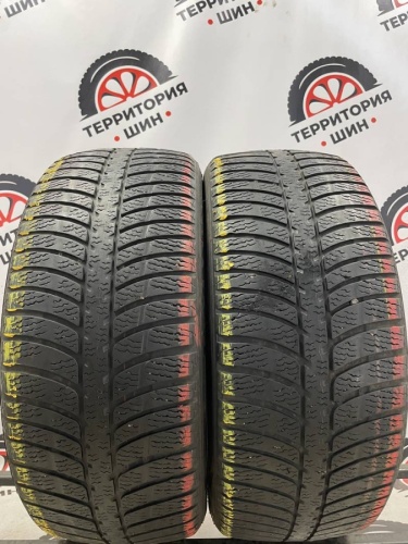 Kumho I'Zen KW23 R17	215/50