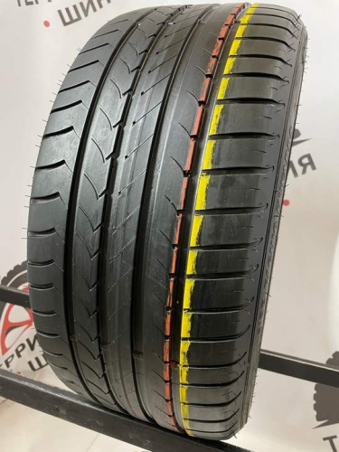 GoodYear Efficient Grip RFT R18 255/40
