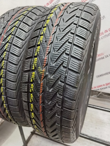 Vredesten Giugiaro Wintrac Xtreme R16	215/65