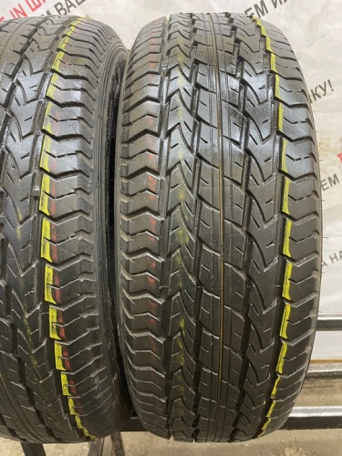 Nexen Roadian A/T  R15	215/70