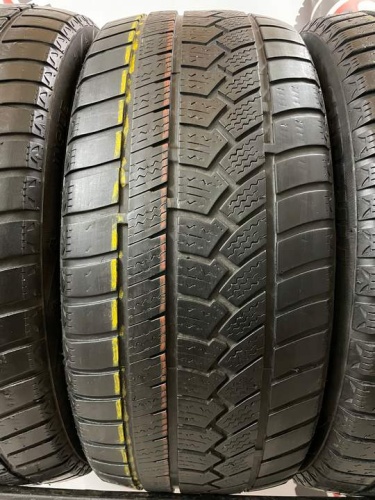 Sunfull SF-982 R18 245/45