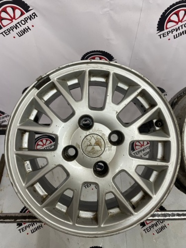 Литьё Mitsubishi orig R15 4x114.3 dia 67.1 ET46 6J
