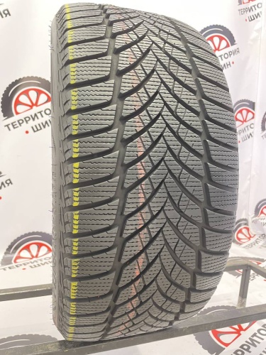 Goodyear UltraGrip Ice 2 R18 245/40