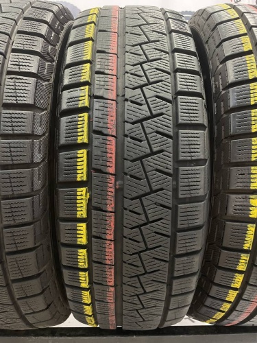 Pirelli Ice Asimmetrico Plus  R14 175/65