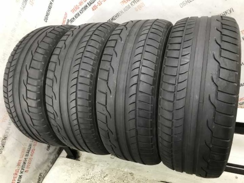 Dunlop Sport Maxx RT R17 235/55