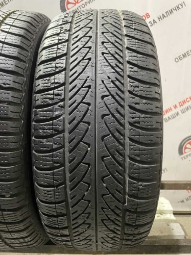 Goodyear UltraGrip 8 Performance R15 195/55