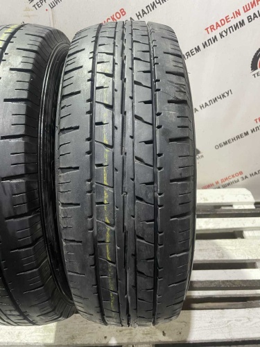 Dunlop Enasave Van01 R15 215/70