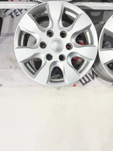 Диски литые R16 6x139.7 ET38 67.1 7J