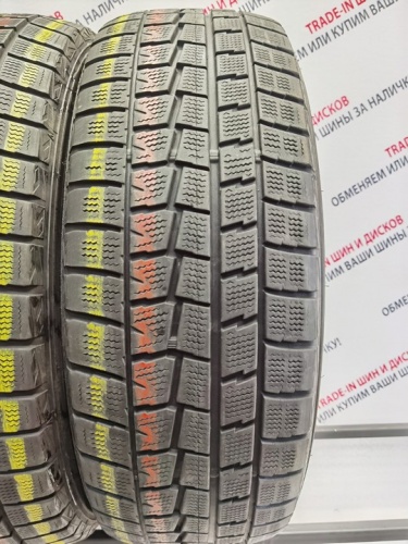 Dunlop Winter Maxx WM01 R17	215/60