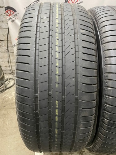 Bridgestone Alenza 001 R21 275/50