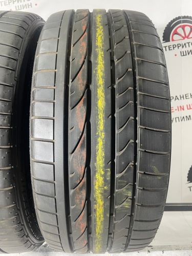 Bridgestone Potenza RE050A R19 235/40