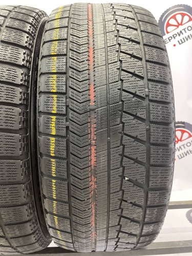 Bridgestone Blizzak VRX  R17 225/55
