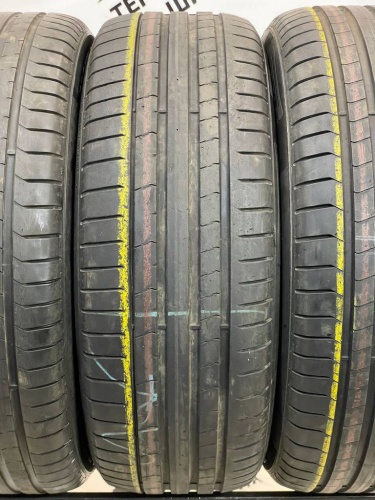 Pirelli P Zero R18	225/50