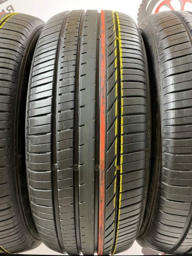 Goodyear EfficientGrip Comfort R16 215/60.
