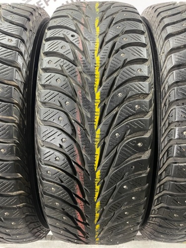 Yokohama Ice Guard IG35 R16 215/65