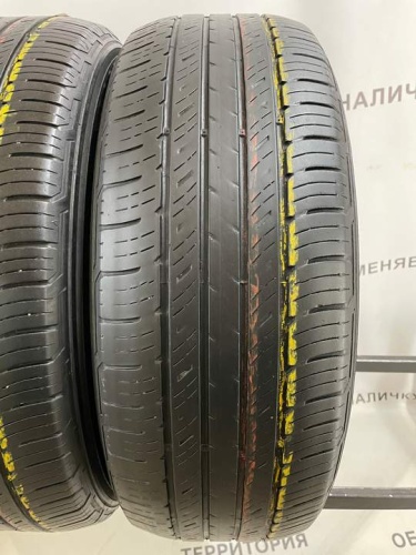 Kumho Crugen HP71 R17 235/65