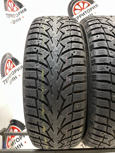 Toyo observe G3-Ice 235/65/17