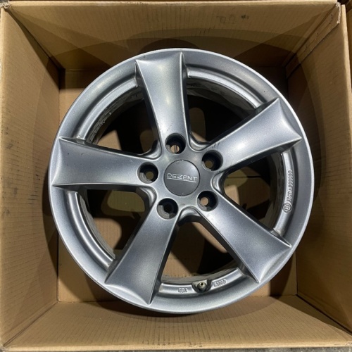 Диски литые R16 5x114.3 et45 67.1 6.5j