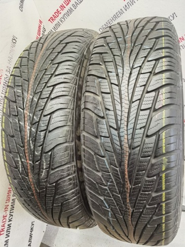Maxxis Victra SUV M+S R17	225/65