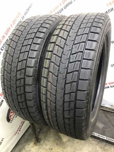 Dunlop Winter Maxx SJ8 R17 215/60