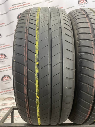 Bridgestone Alenza 001 245/50 R19