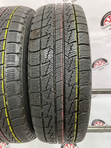 Roadstone Winguard Ice R14 175/65 82Q