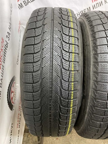 Michelin Latitude X-Ice 215/70 R16 100T