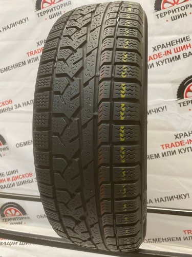 Kumho I*Zen RV R16	215/65