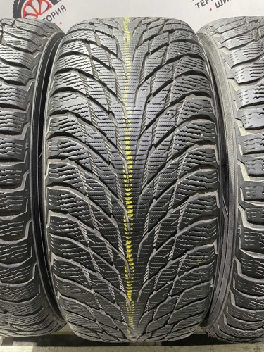 Nokian Tyres Hakkapeliitta R2 R17 235/55