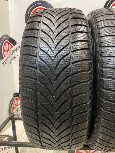 Goodyear UltraGrip iCE2 235/55/18