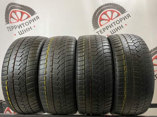 Sunfull SF-982 R18 245/45