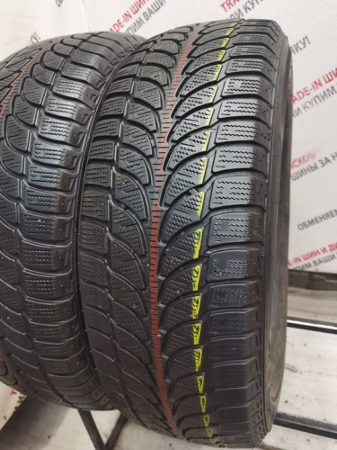 Bridgestone Blizzak LM-80 R16	215/65