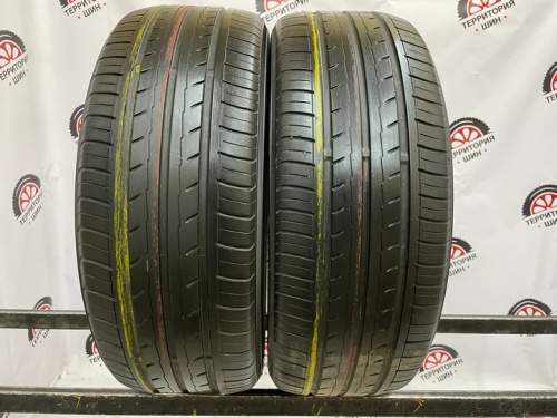 Yokohama BluEarth-Es ES32 R18 215/45 93W